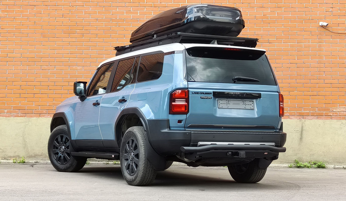 Бампер РИФ задний силовой/защита штатного бампера Toyota Land Cruiser Prado 250  c квадратом под фаркоп