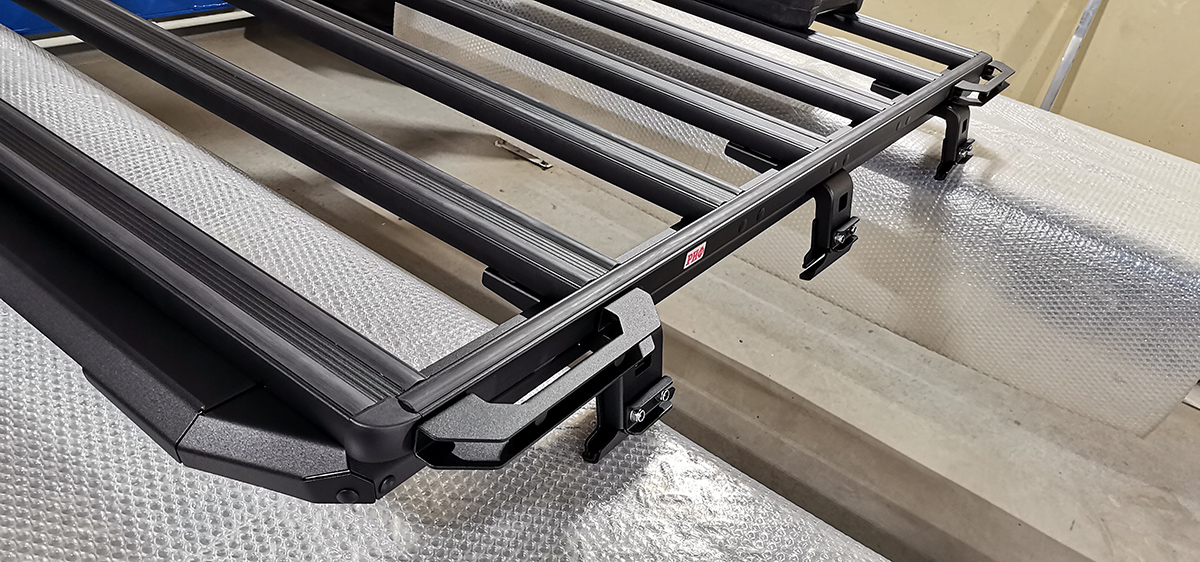 Ручки к алюминиевому багажнику (платформе) РИФ (к-т 2 шт.)