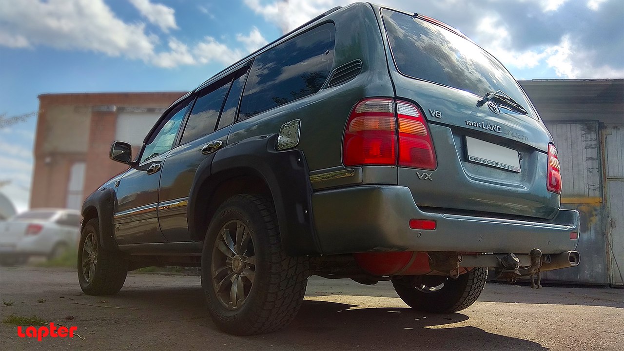 Расширители колёсных арок Toyota Land Cruiser 100 (50 мм)