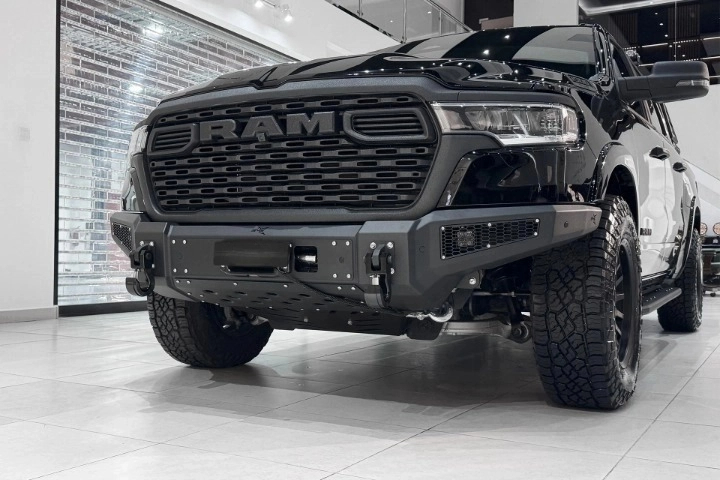 Бампер силовой передний BMS PRO-Line для автомобиля RAM 1500 (2025 - )