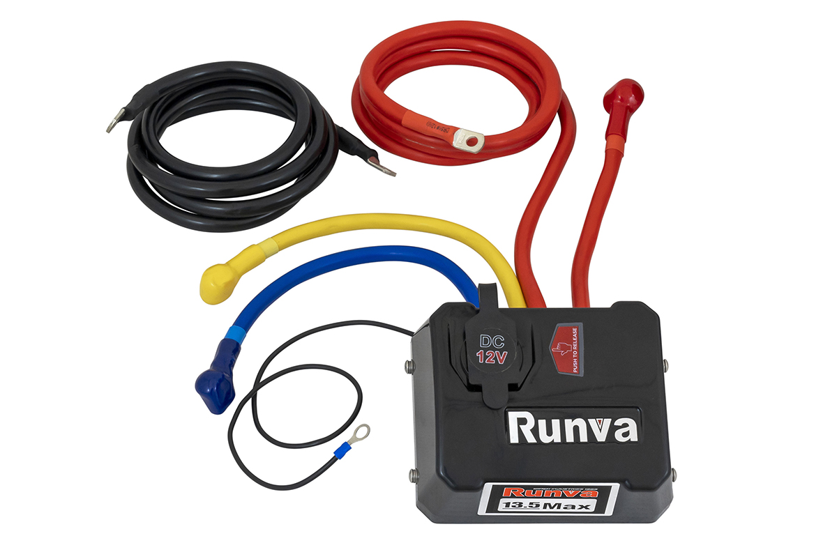 Лебёдка автомобильная электрическая 12V Runva EWB13500MAXSSR 6136 кг MAX влагозащищенная, синтетический трос