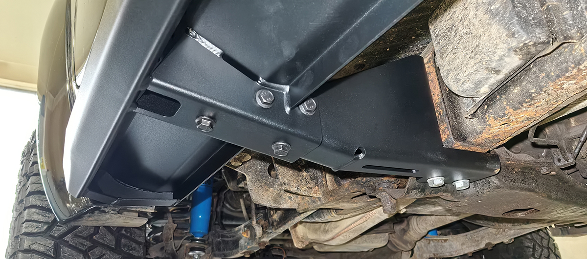 Пороги РИФ силовые Nissan Patrol Y61 2004+ (АКПП)