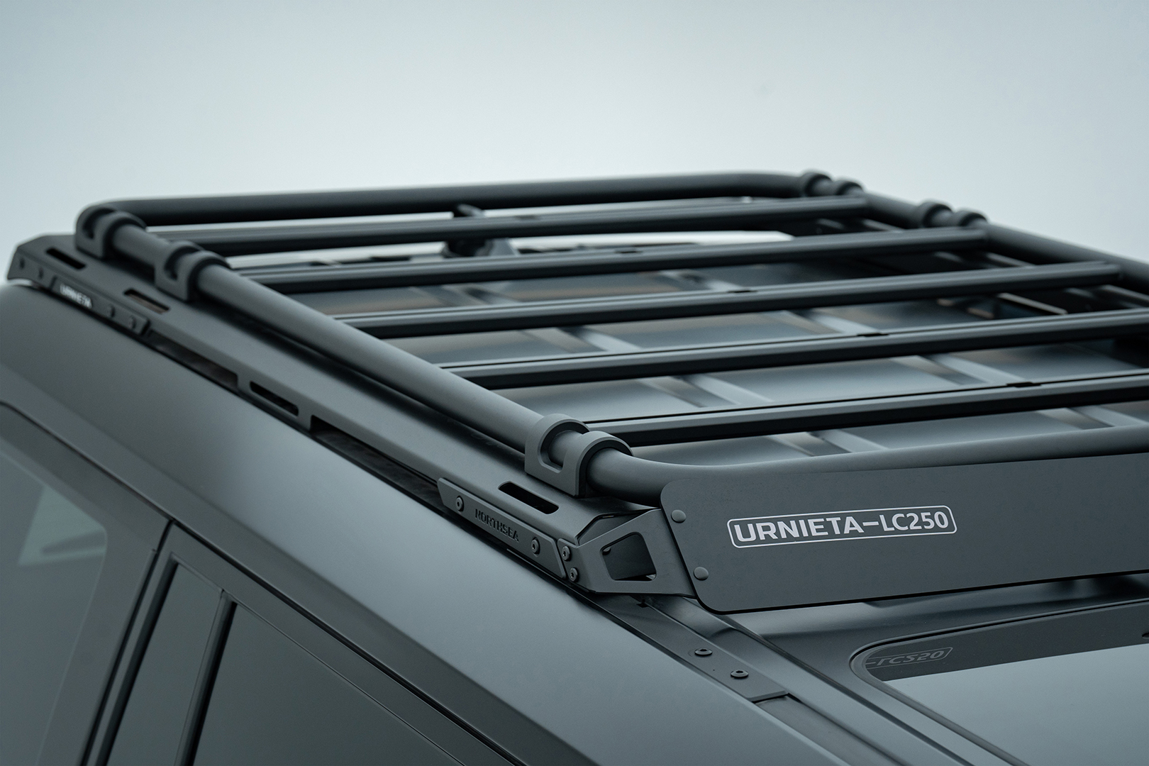 Багажник URNIETA TOYOTA LC250