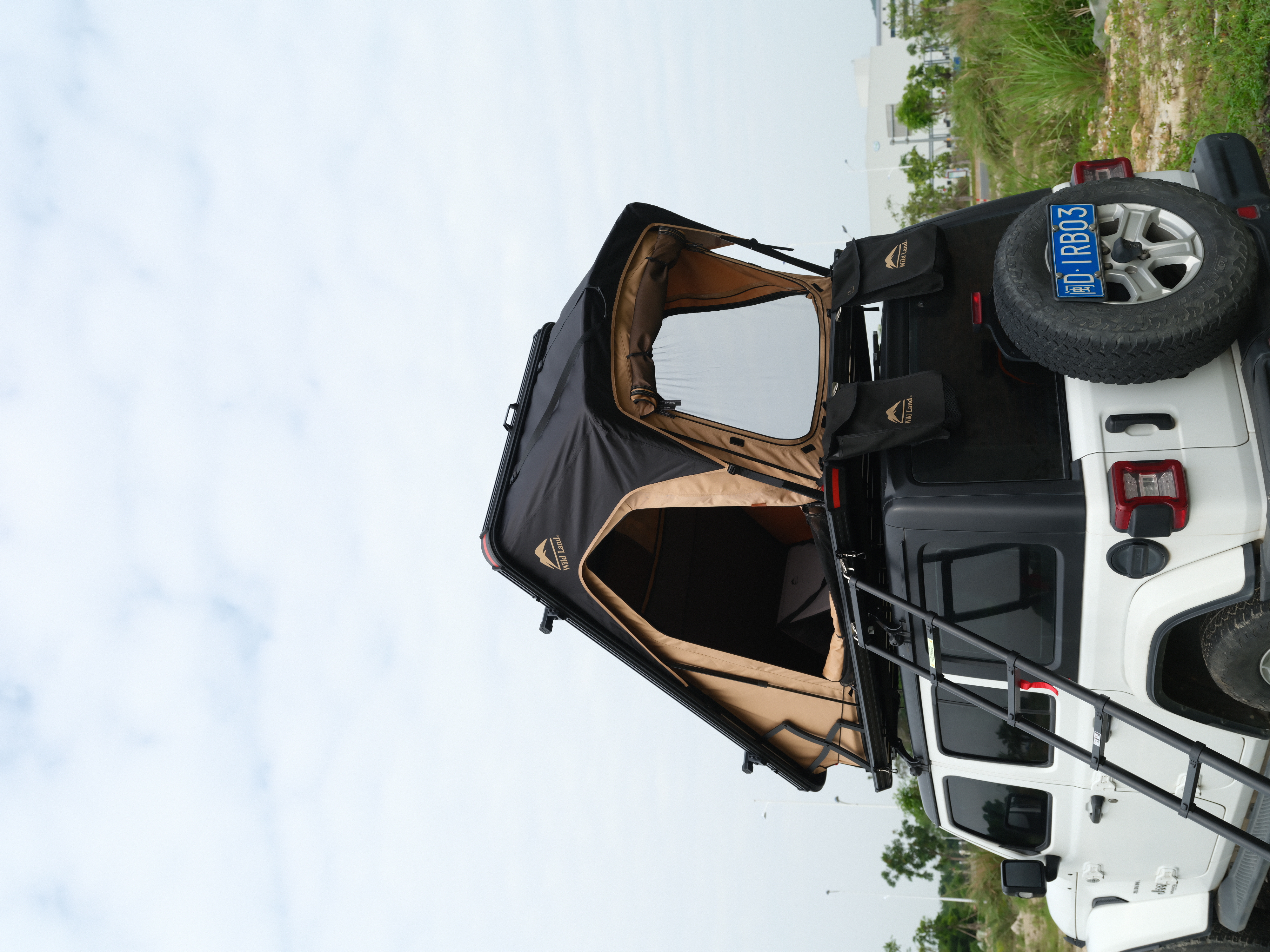 Палатка на крышу автомобиля Wild Land Bush Cruiser 120 V2 Pro ECO