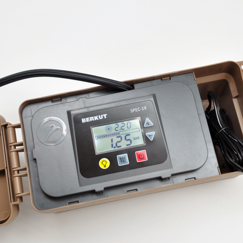 Автомобильный компрессор BERKUT SPEC-19