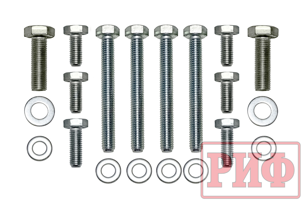 Бампер задний силовой/защита штатного бампера РИФ Toyota Land Cruiser 200 2007-2015 c квадратом под фаркоп