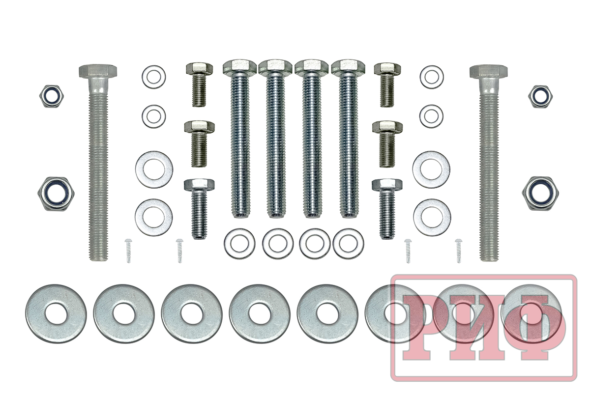 Бампер РИФ силовой задний Toyota Land Cruiser 200 2007-2012 с квадратом под фаркоп, калиткой, фонарями, подсветкой номера, стандарт
