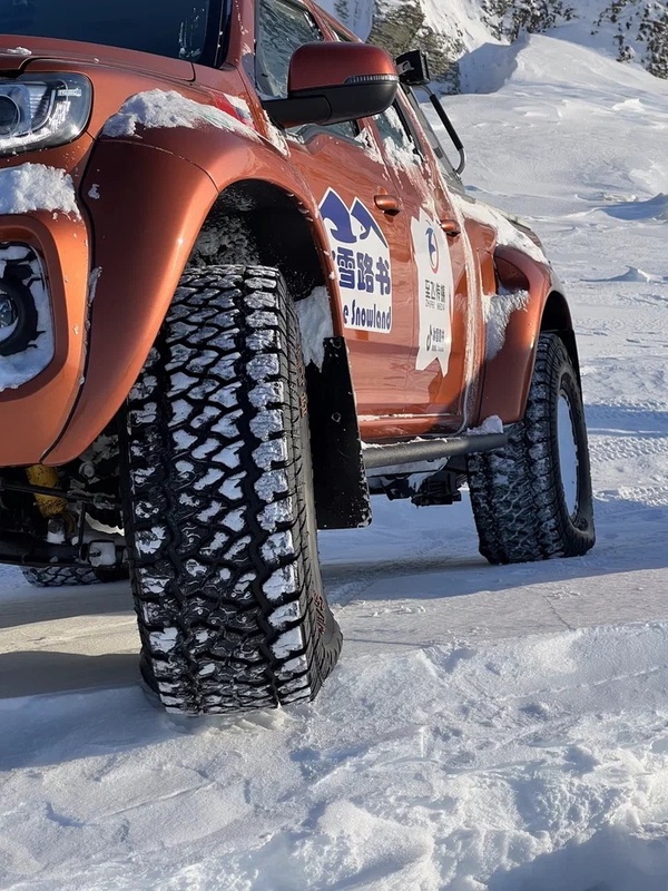 Шина CST Sahara AT2 305/70R17LT 119/116Q