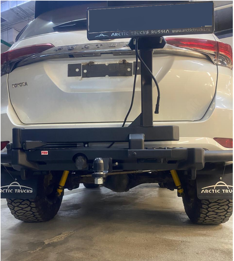 Бампер задний силовой, с калиткой, квадратом под фаркоп