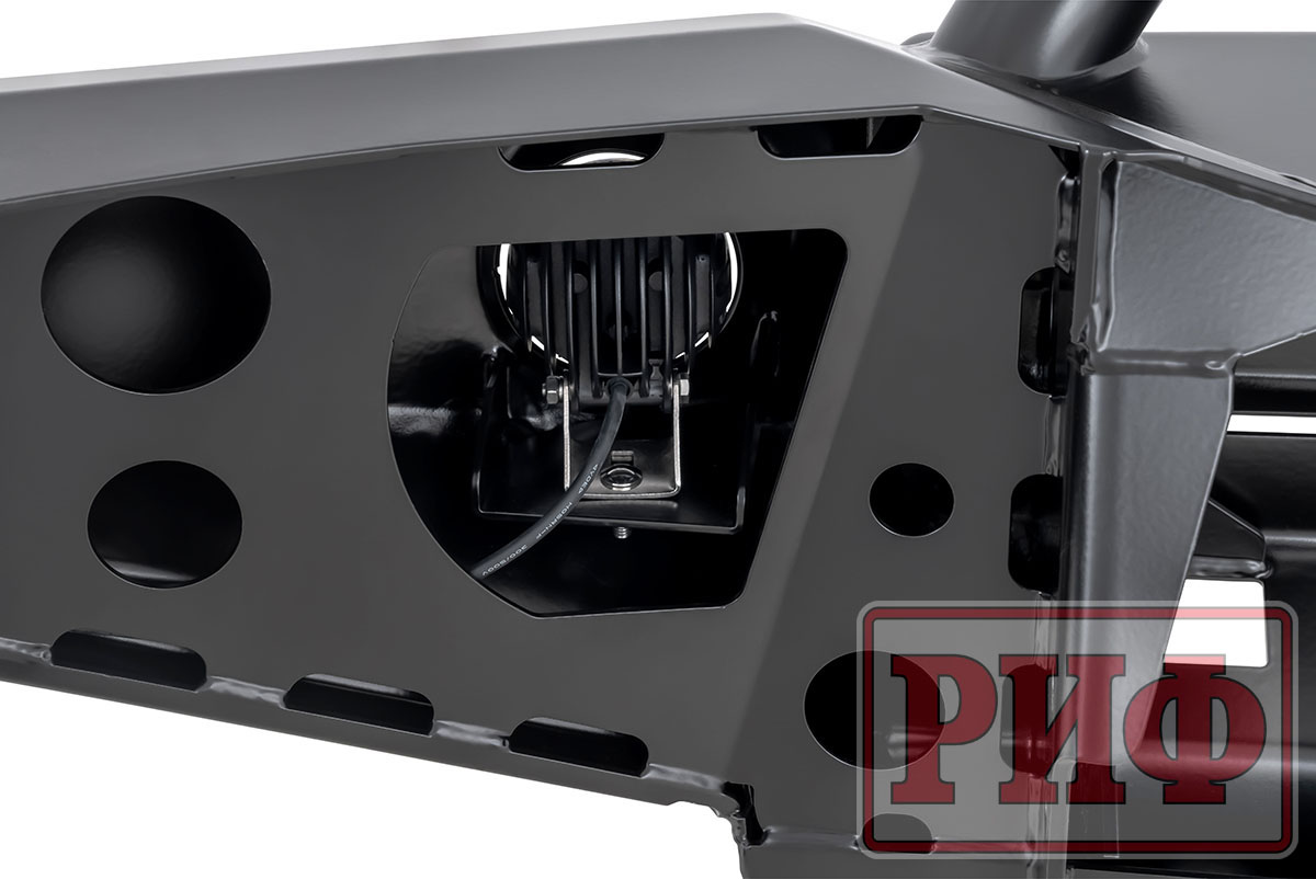 Бампер РИФ силовой передний Toyota Land Cruiser Prado 120 c доп. фарами, центральной дугой, защитой бачка омывателя