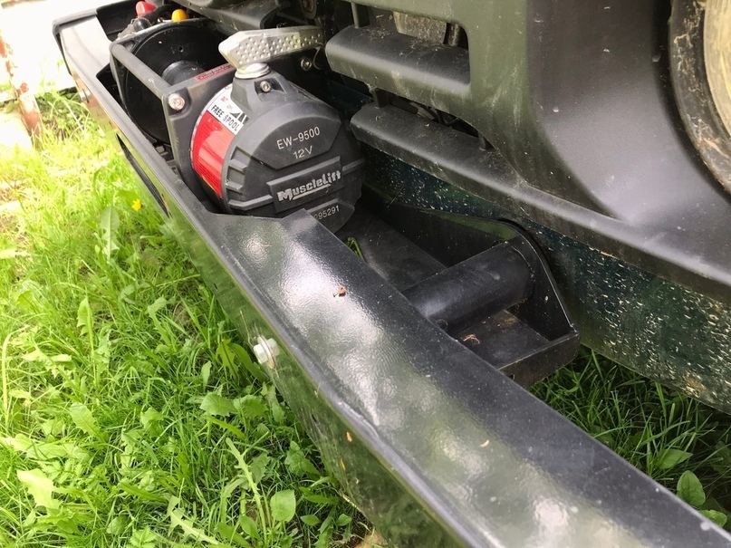 Подрамник (площадка) лебёдки Нива 4х4 Вольф-стелс ZST-C-2 универсальный на трубах