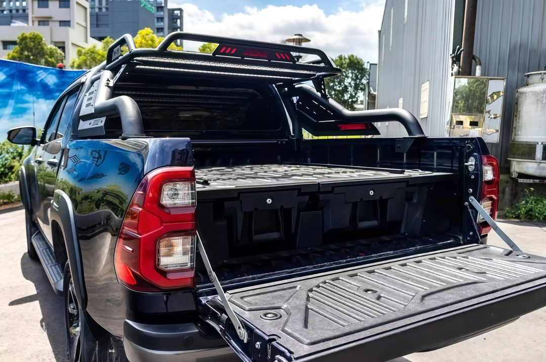 Система хранения (органайзер) в кузов Toyota Hilux (2015 - )