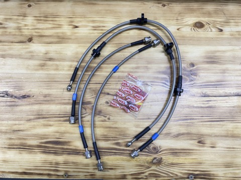 Mitsubishi L200 IV (2006-2015) Комплект армированных тормозных шлангов (4 шт. под лифт 50мм)