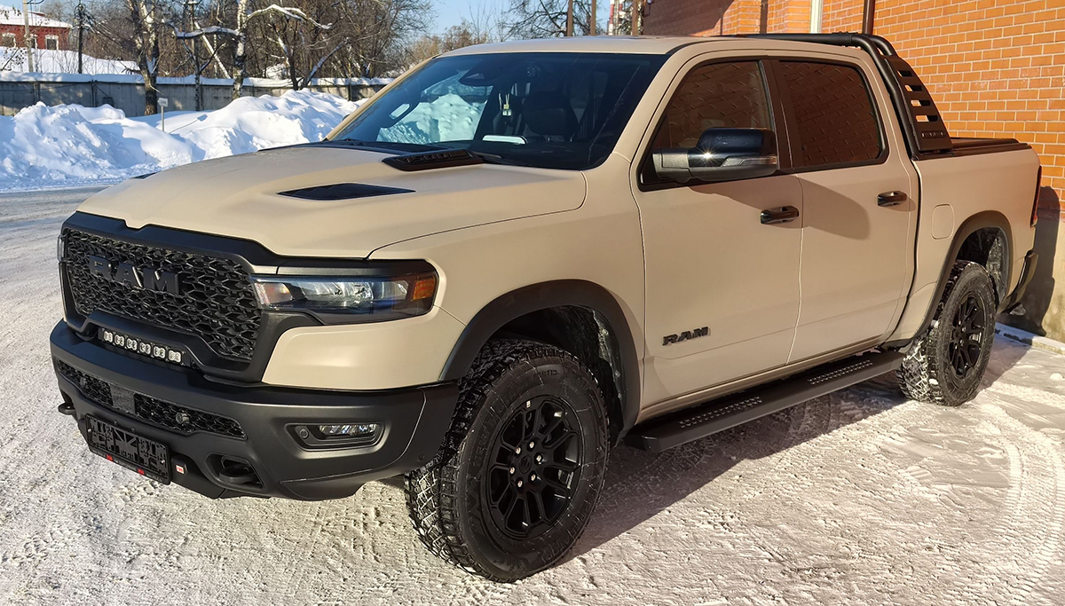 Площадка РИФ под лебёдку с защитой радиатора в штатный бампер RAM 1500 Rebel 2024+