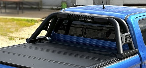 Дуга широкая с защитой стекла HAL Hilux 2015-