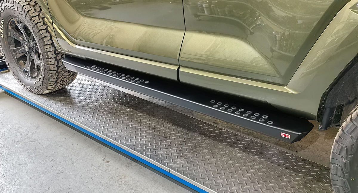 Пороги РИФ силовые TANK 400