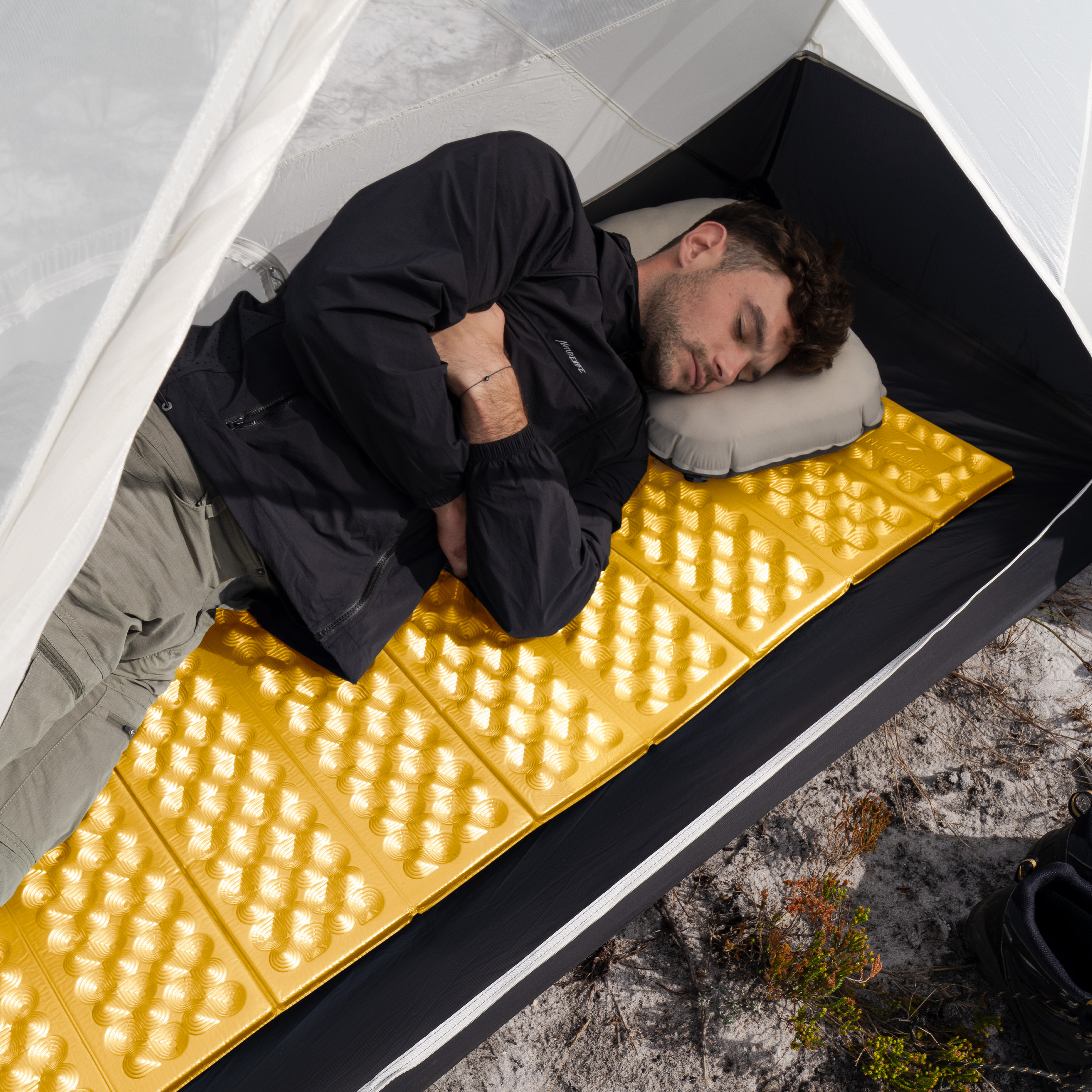 Коврик туристический Naturehike 185х65х2,5 см. IXPE, желтый