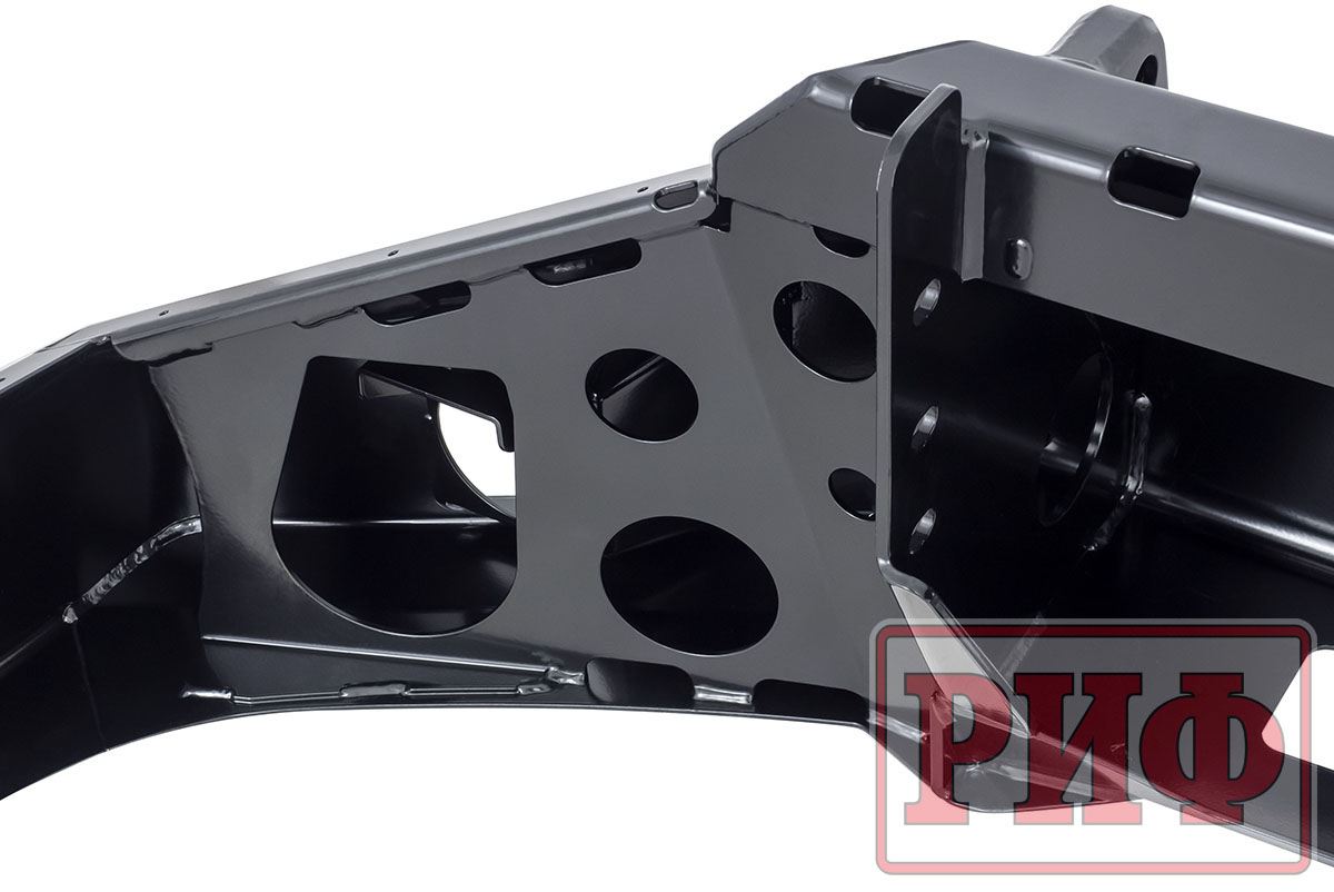 Бампер РИФ силовой передний Toyota Land Cruiser Prado 120 c доп. фарами и защитой бачка омывателя