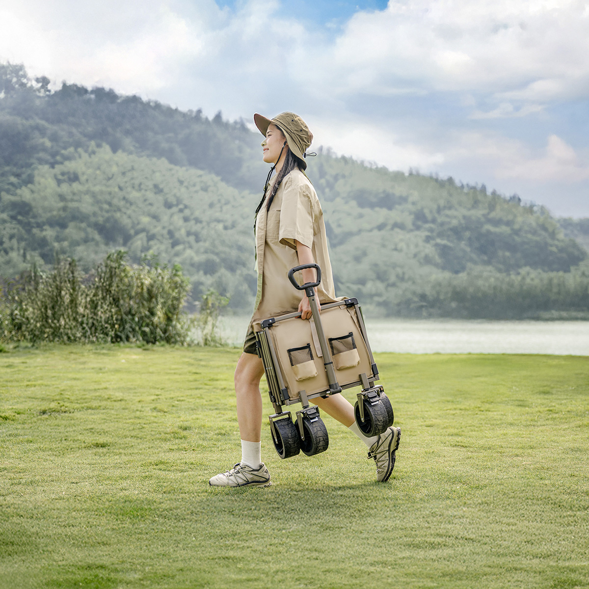 Тележка туристическая Naturehike Light 75х45,5х91 см, 70+50 л, коричневая