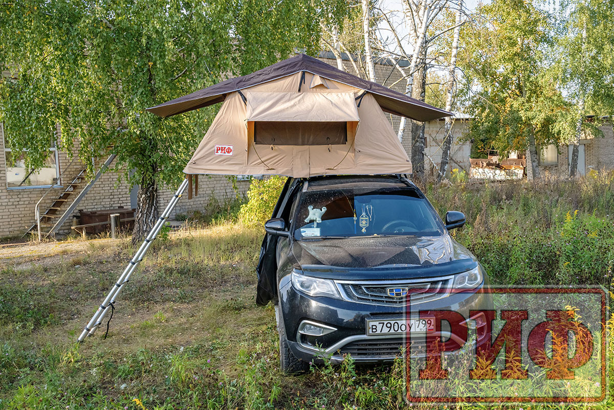 Палатка на крышу автомобиля РИФ Soft RT01-140W, тент песочный, корпус черный, 240х140х130 см