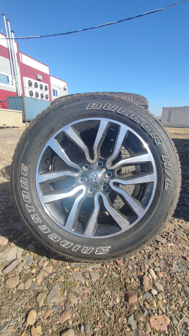 Шина б/у Bridgestone Dueler H/L Alenza 275 55 R20