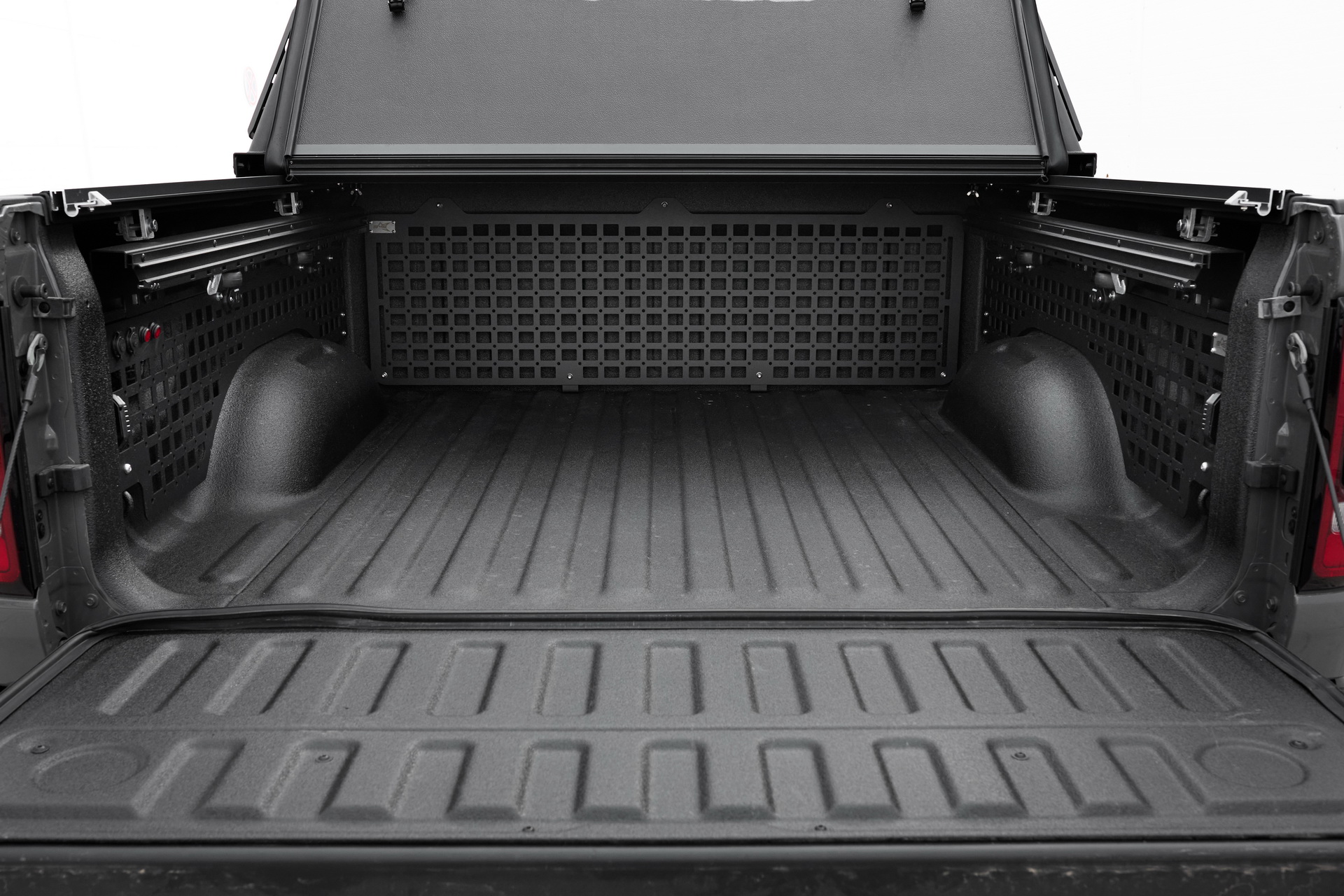 Панель Молле BMS для кузова RAM 1500