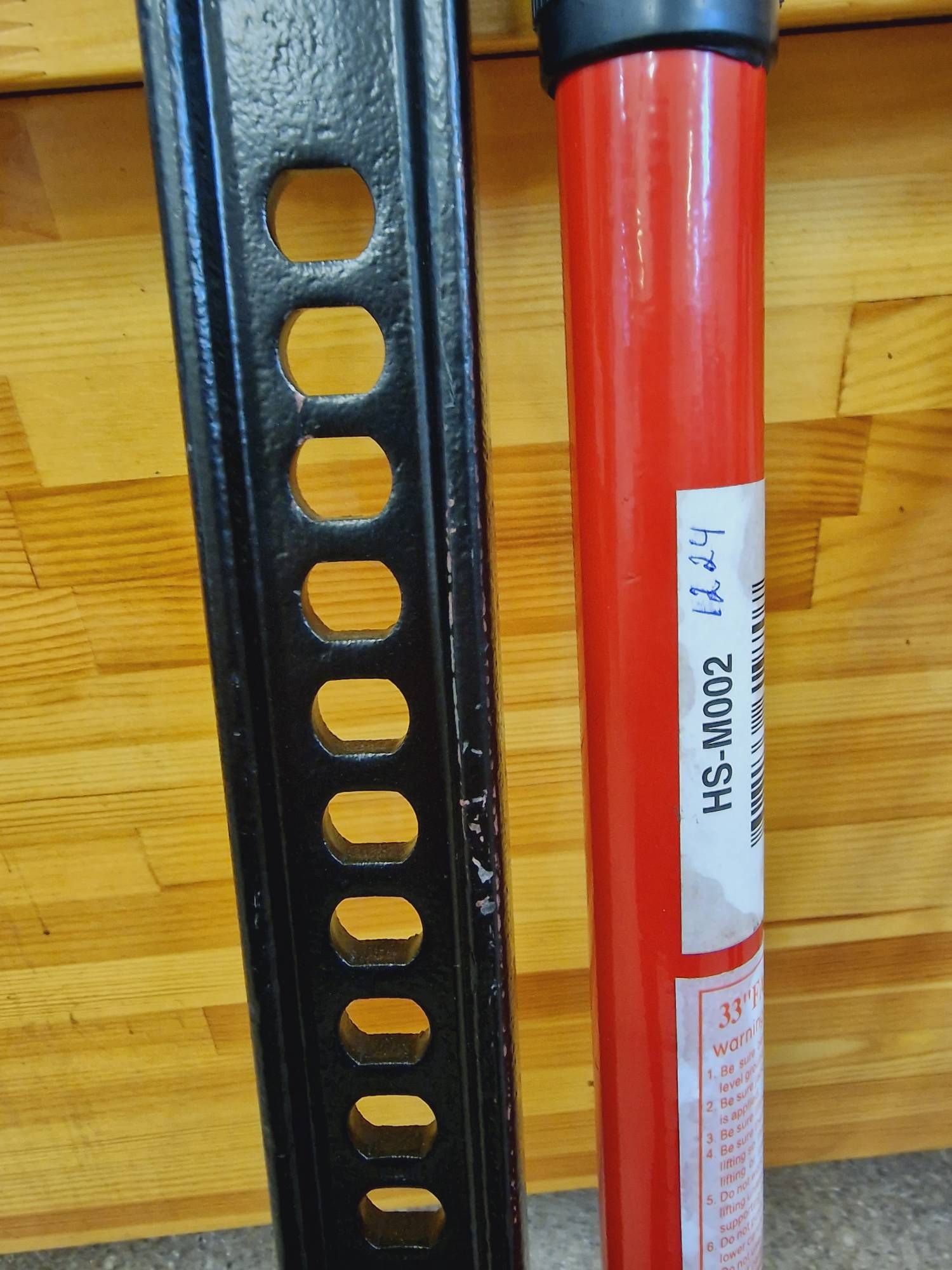 Домкрат реечный Farm Jack 84 см 3 т (уценка)