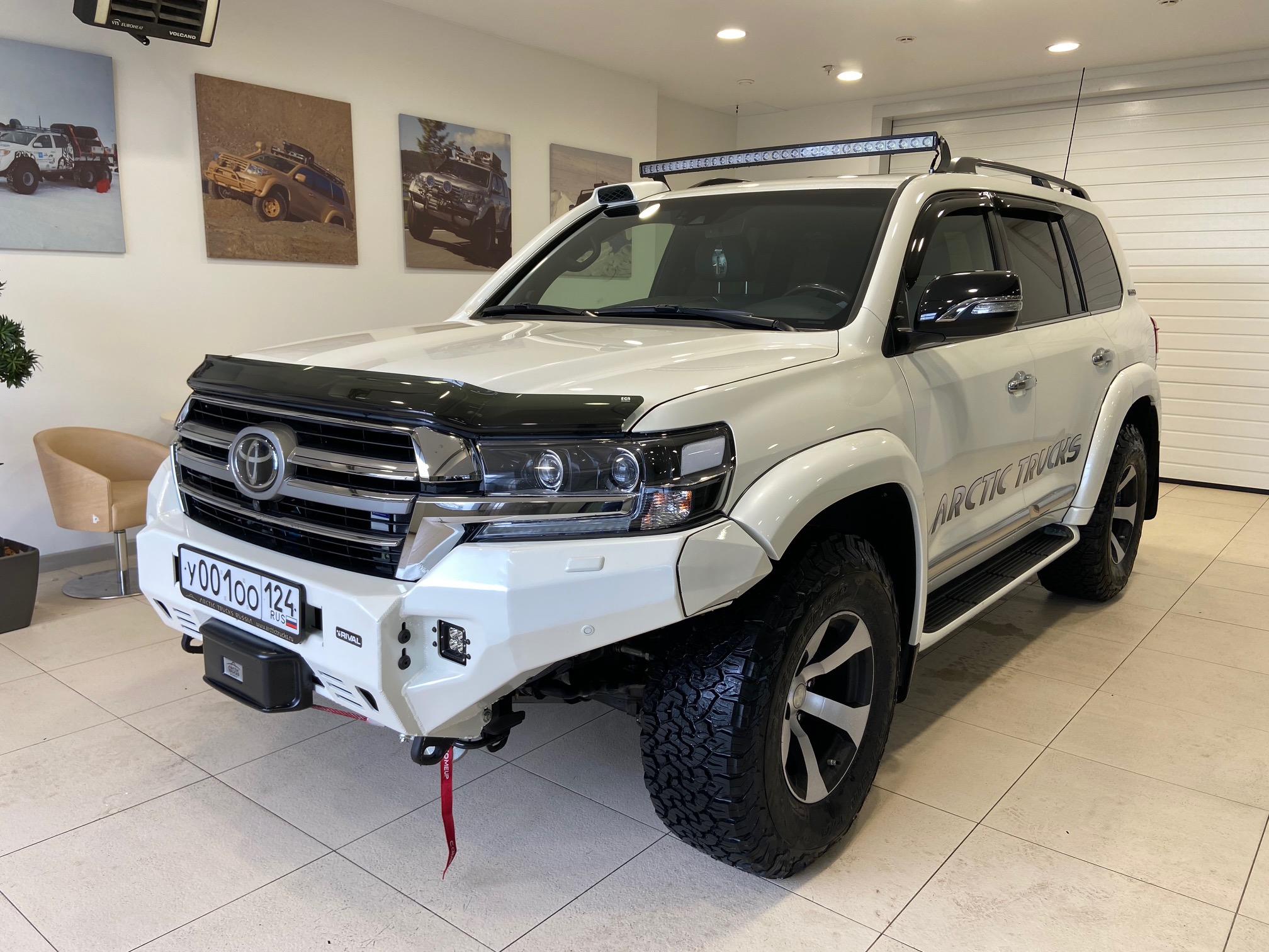 Бампер передний LC200 (2015-) Черный