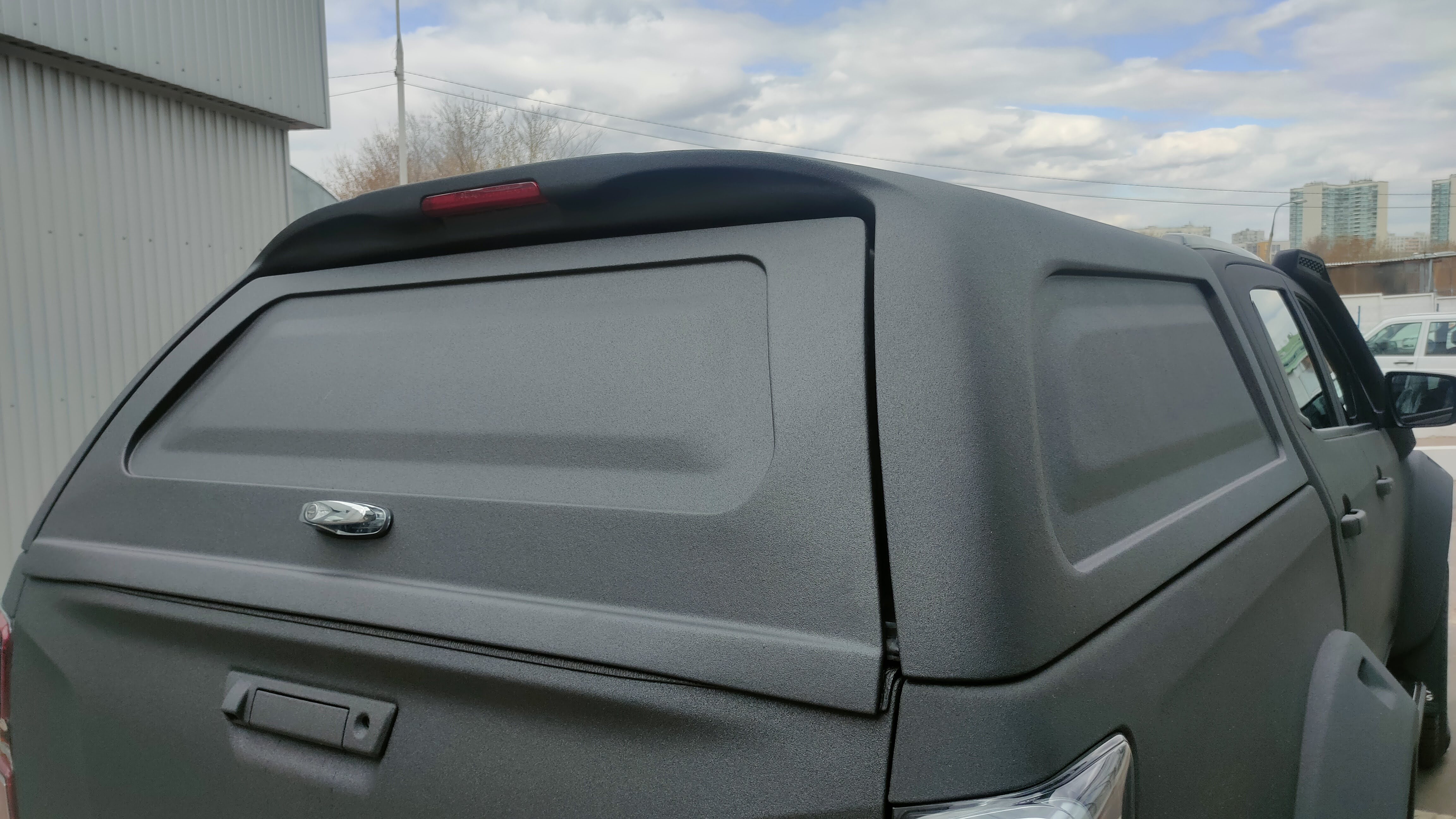 КУНГ HARDTOP UTILITARIAN ДЛЯ ISUZU D-MAX 2021+