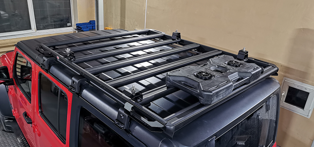 Багажник экспедиционный (платформа) алюминиевый РИФ 1350x1690 мм для Jeep Wrangler JL 2018+ (с крепежом)