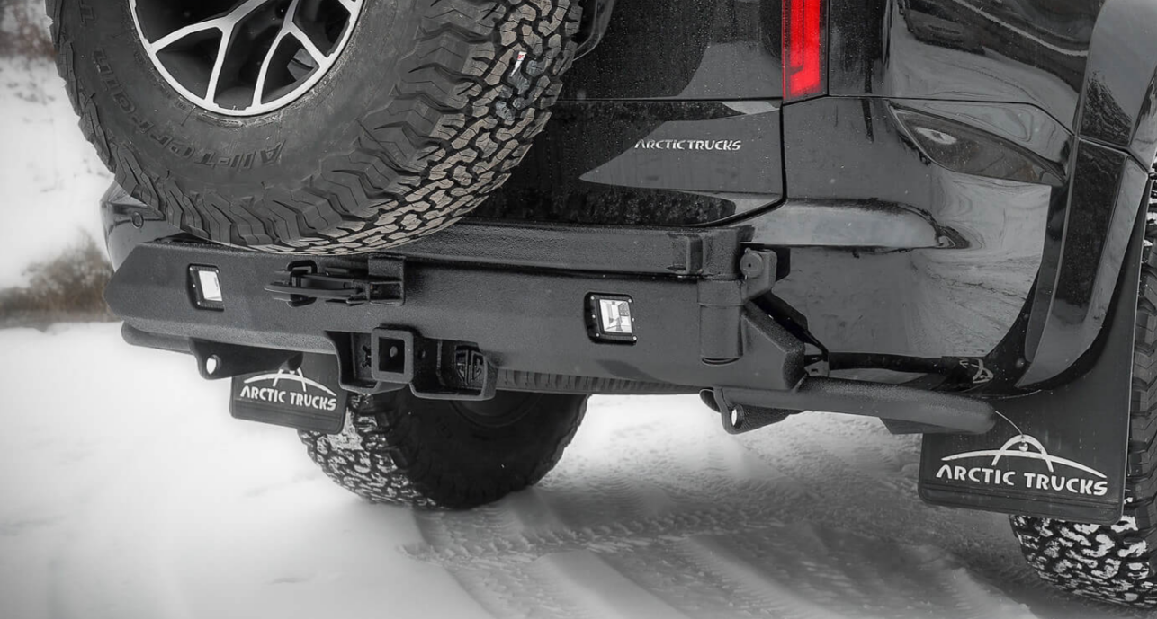 Бампер силовой задний Mitsubishi Pajero Sport с квадратом под фаркоп, калитка