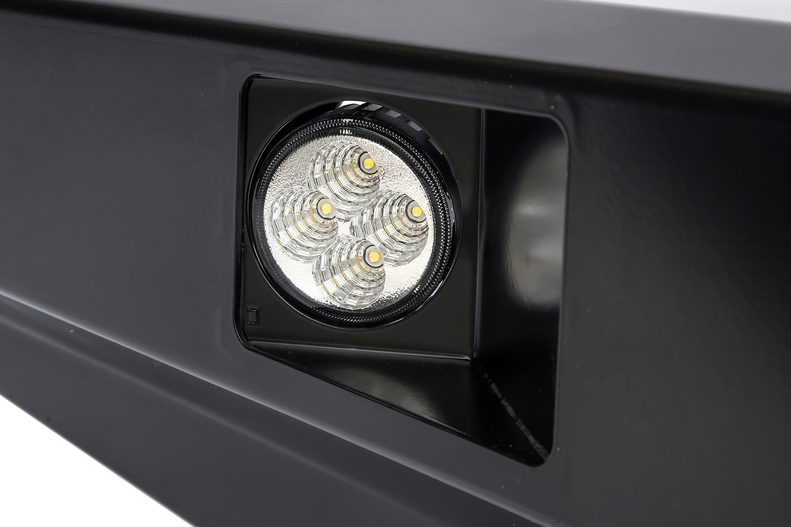 Бампер РИФ передний Nissan Patrol Y61 2004+ с доп. фарами и кенгурином