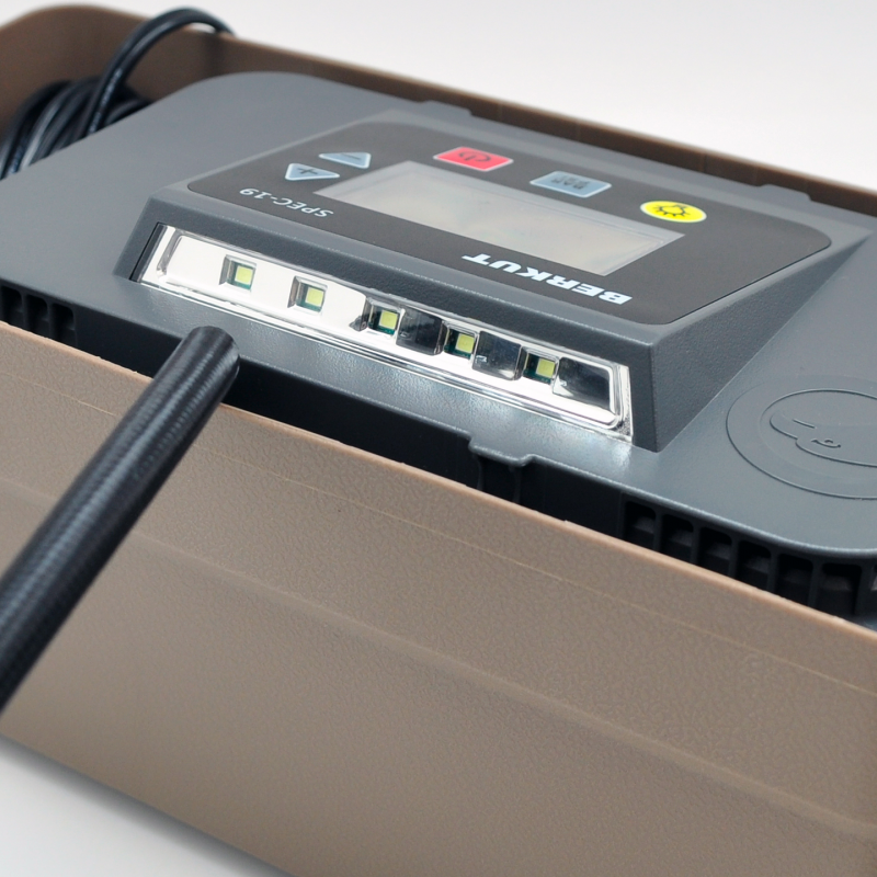 Автомобильный компрессор BERKUT SPEC-19