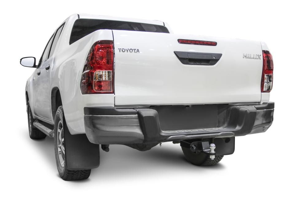 Фаркоп Toyota Hilux.2015-. шар E. 3500/120кг,