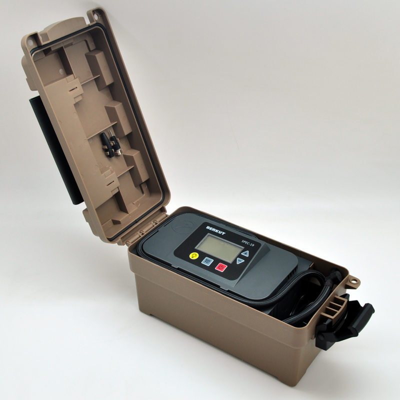 Автомобильный компрессор BERKUT SPEC-19