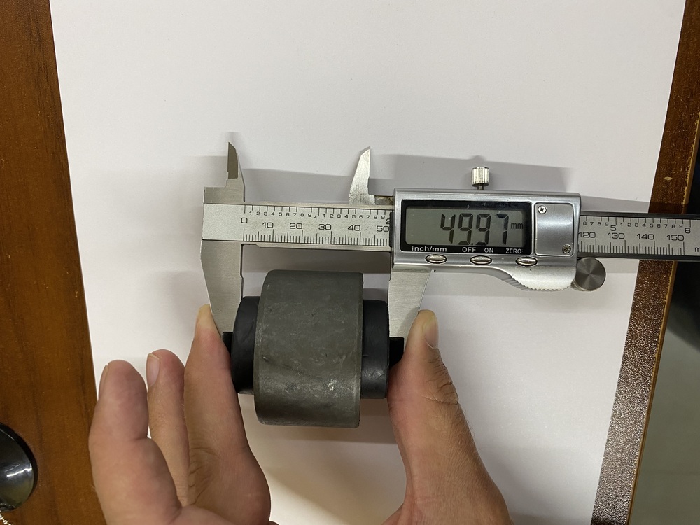 Втулка Tough Dog для передних амортизаторов Toyota Land Cruiser 300