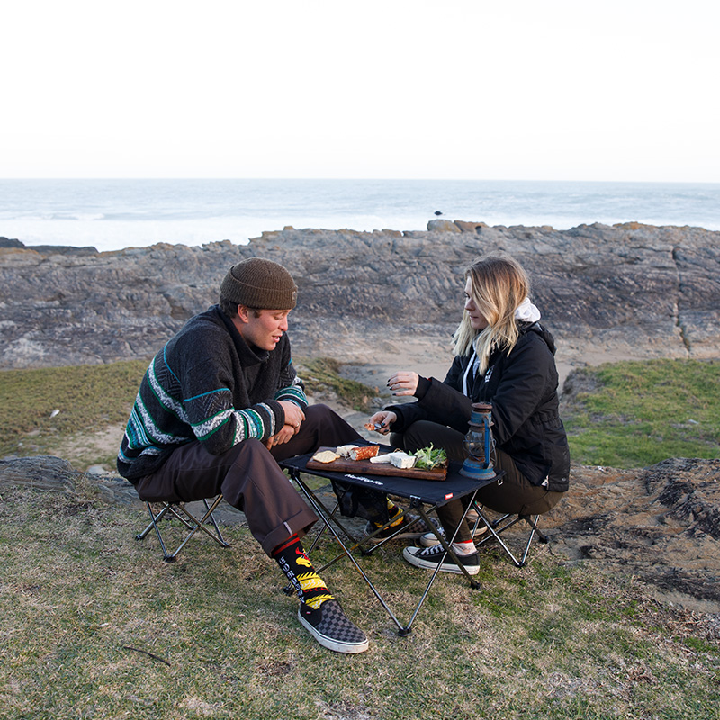 Стол туристический Naturehike алюминиевый, 75х50х52 см, складной, черный