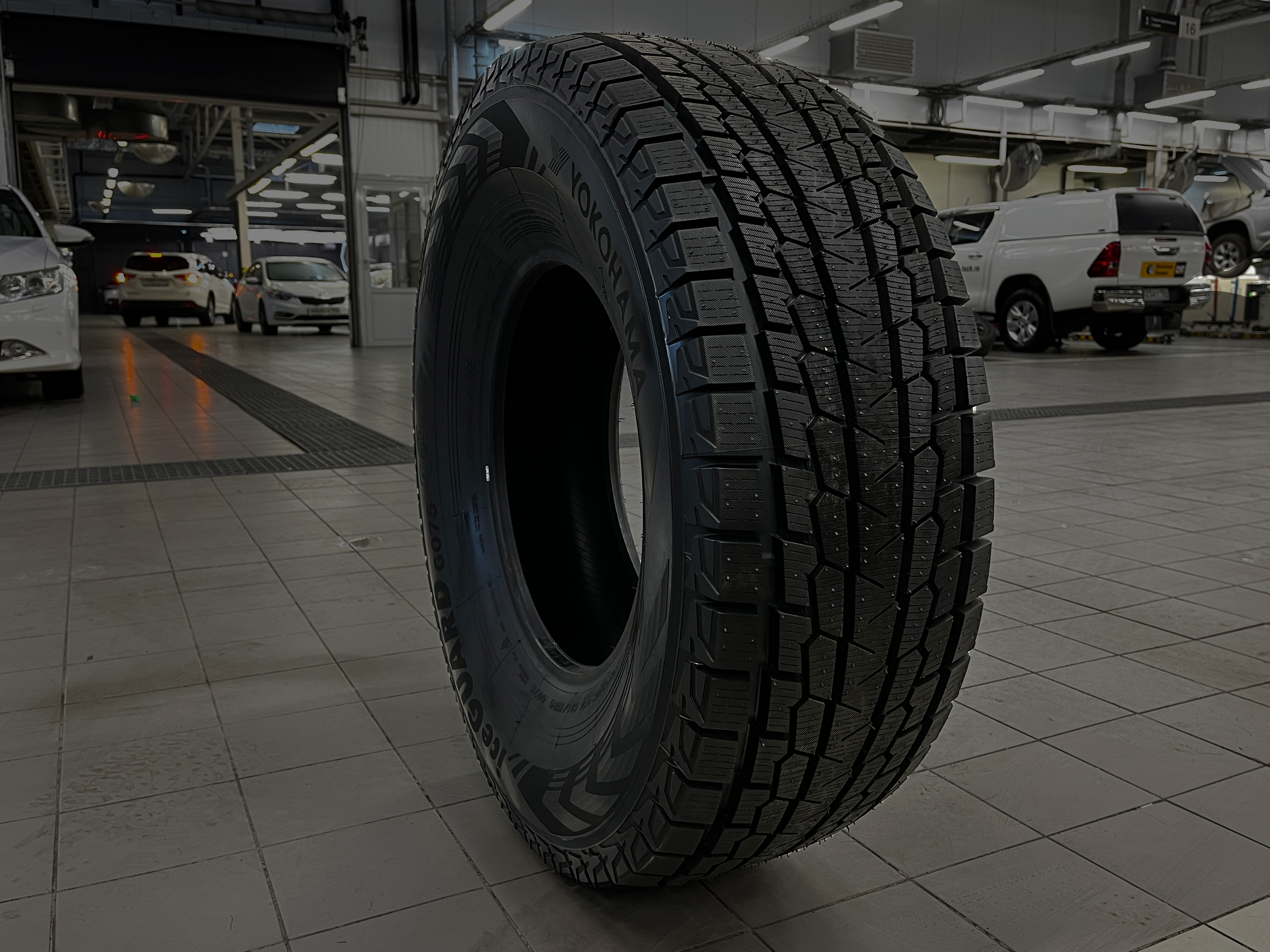 Автошина Yokohama 315/70R17 Ice Guard G075 121Q