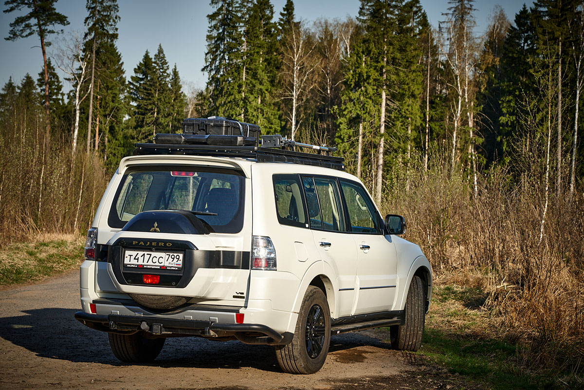 Багажник экспедиционный (платформа) алюминиевый РИФ 1150x2080 мм для Mitsubishi Pajero IV (с крепежом)