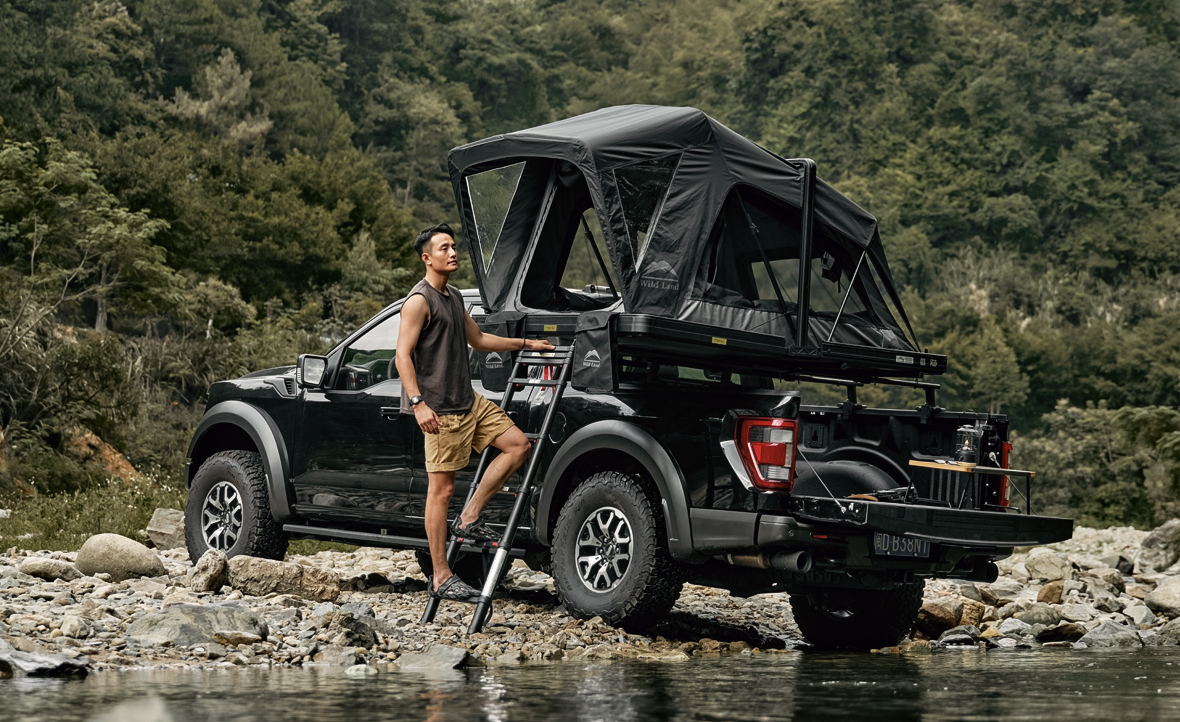 Палатка на крышу автомобиля Wild Land Summit Explorer 130