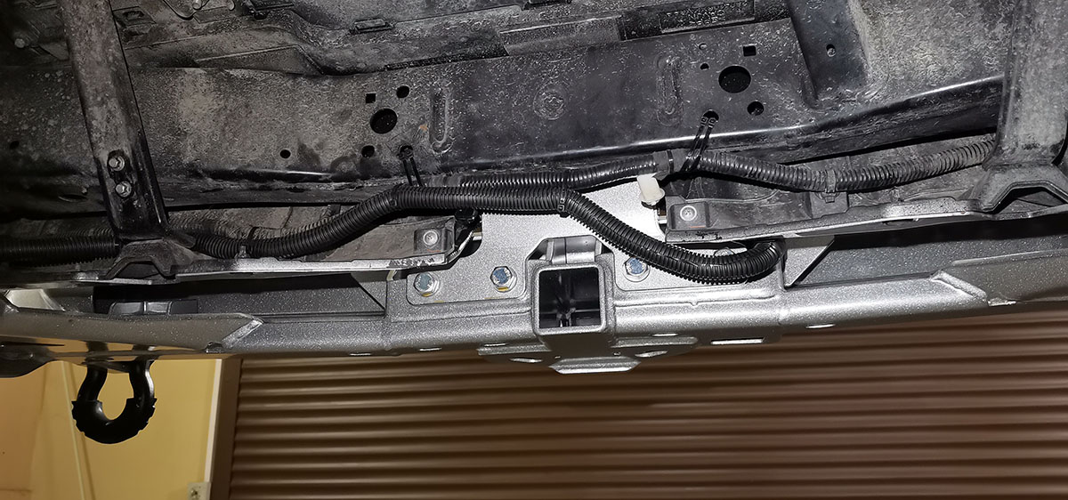 Бампер РИФ задний силовой/защита штатного бампера TANK 500 c квадратом под фаркоп