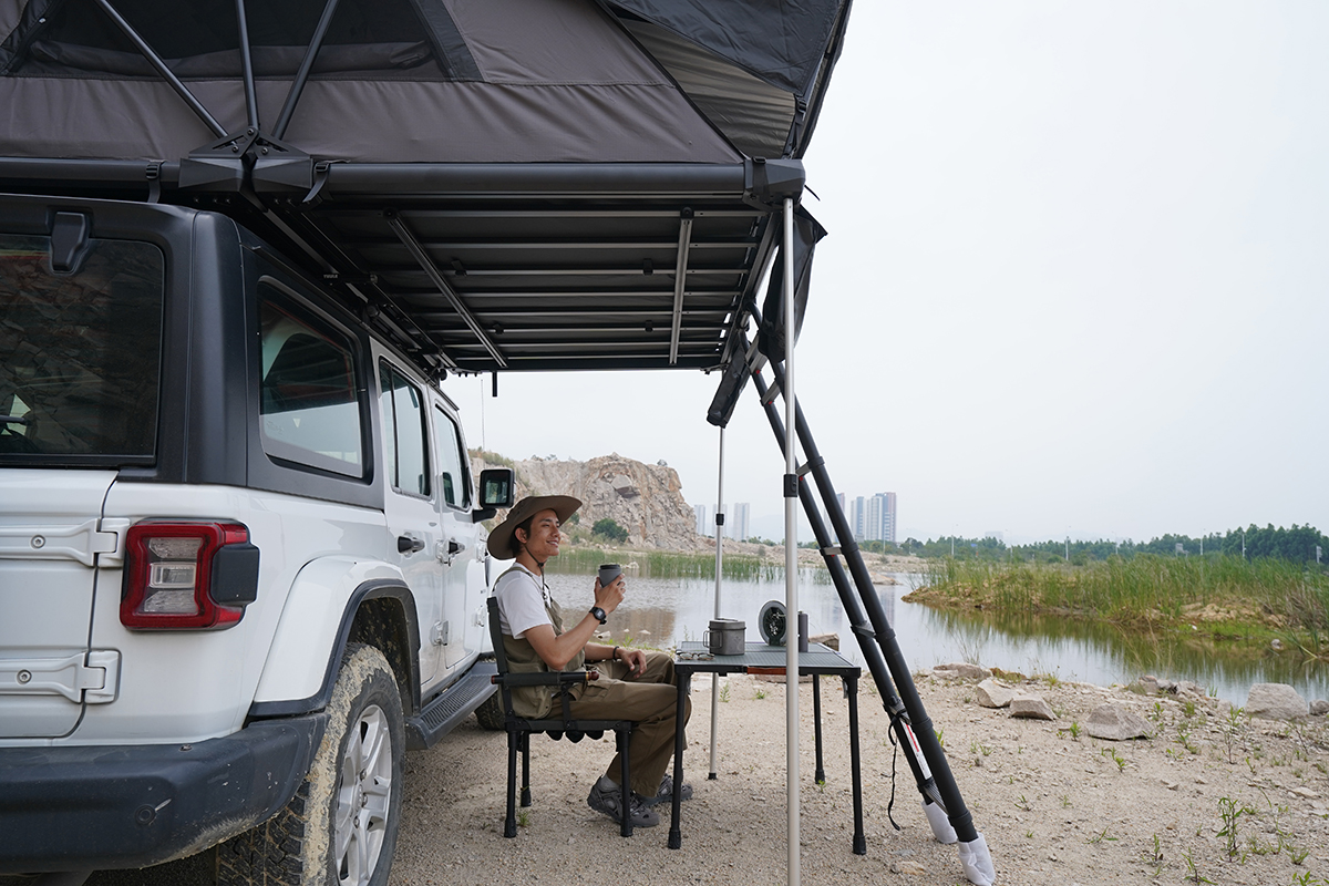 Палатка на крышу автомобиля Wild Land Wild Cruiser 250 Pro