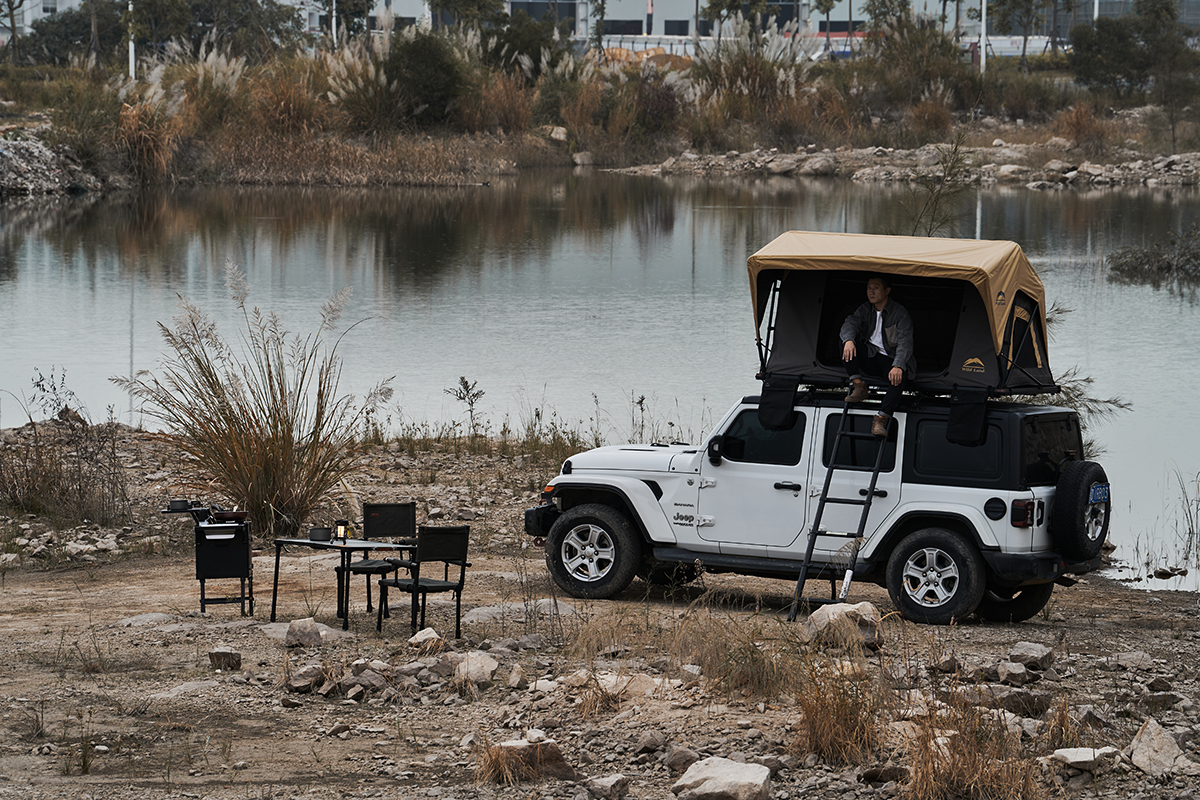 Палатка на крышу автомобиля Wild Land Normandy Auto 120 pro