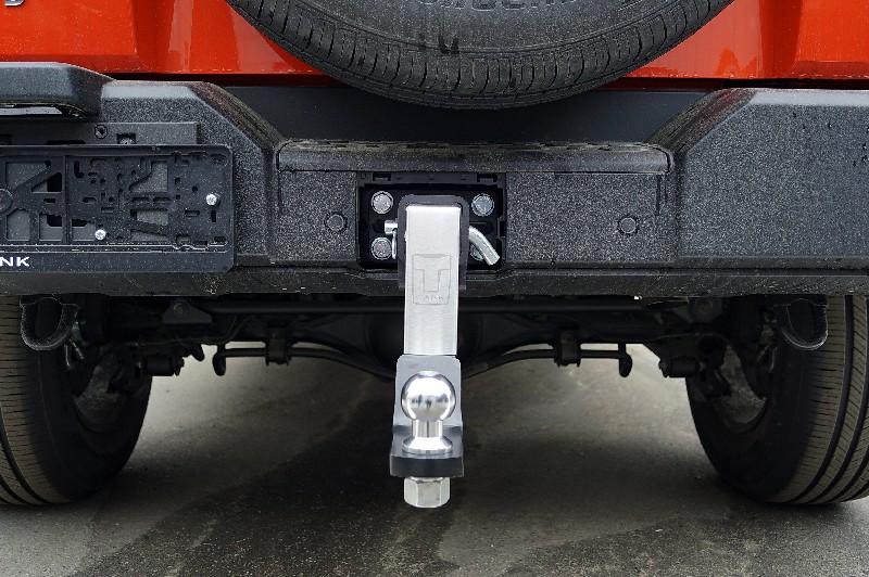 Фаркоп TANK 300