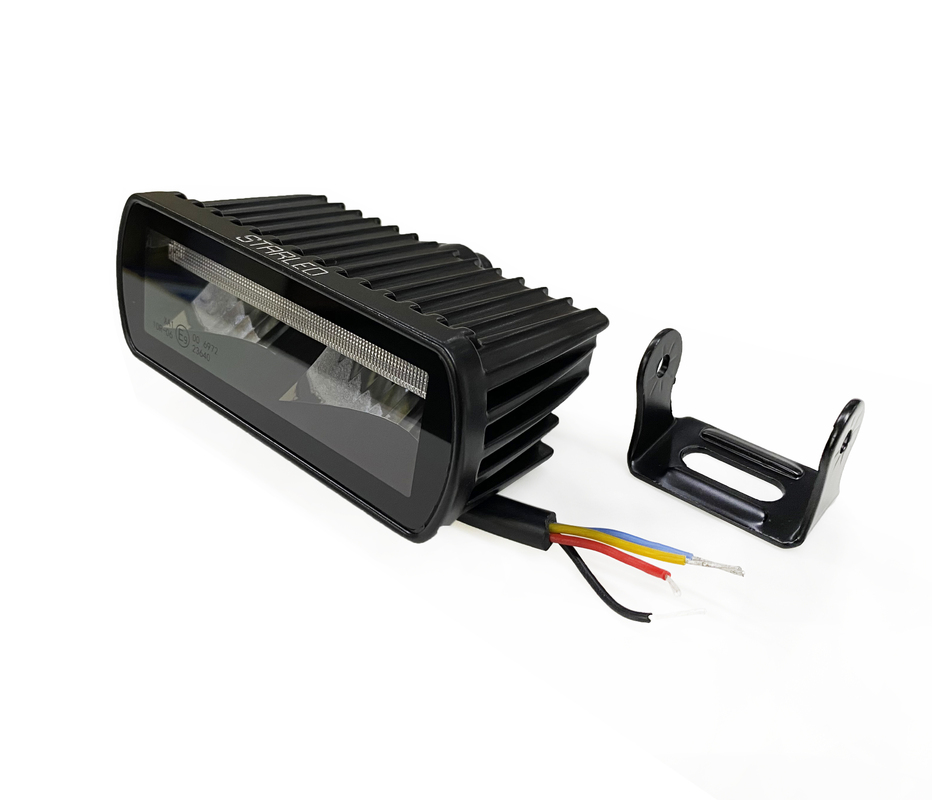 Светодиодная фара рабочего света (Белый / Желтый) 30W 12-24V