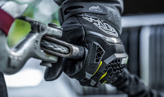 Перчатки Yunliang L