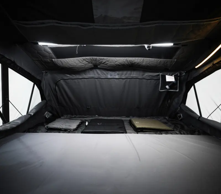 Палатка на крышу автомобиля Wild Land Summit Explorer 180