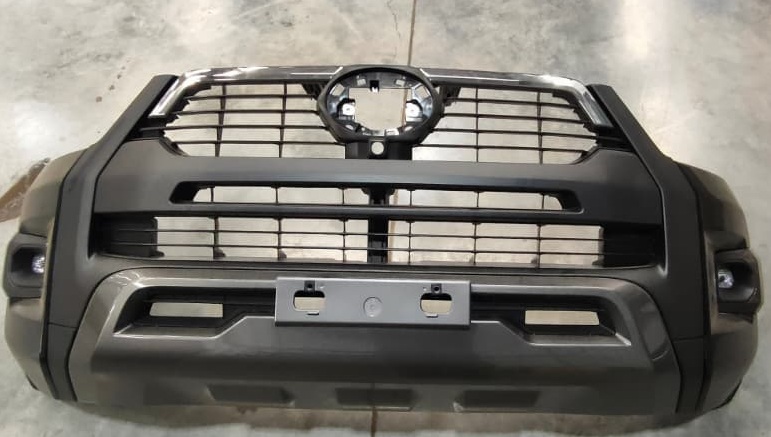 Бампер передний Hilux GR 2024+