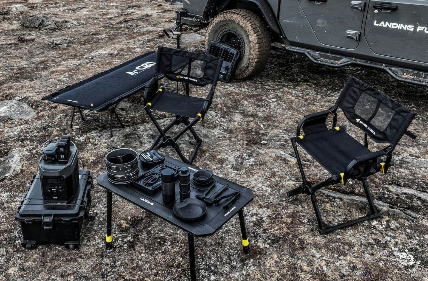 кемпинговый походный складной стол с системой магнитых защёлок ARCANE WARRIOR