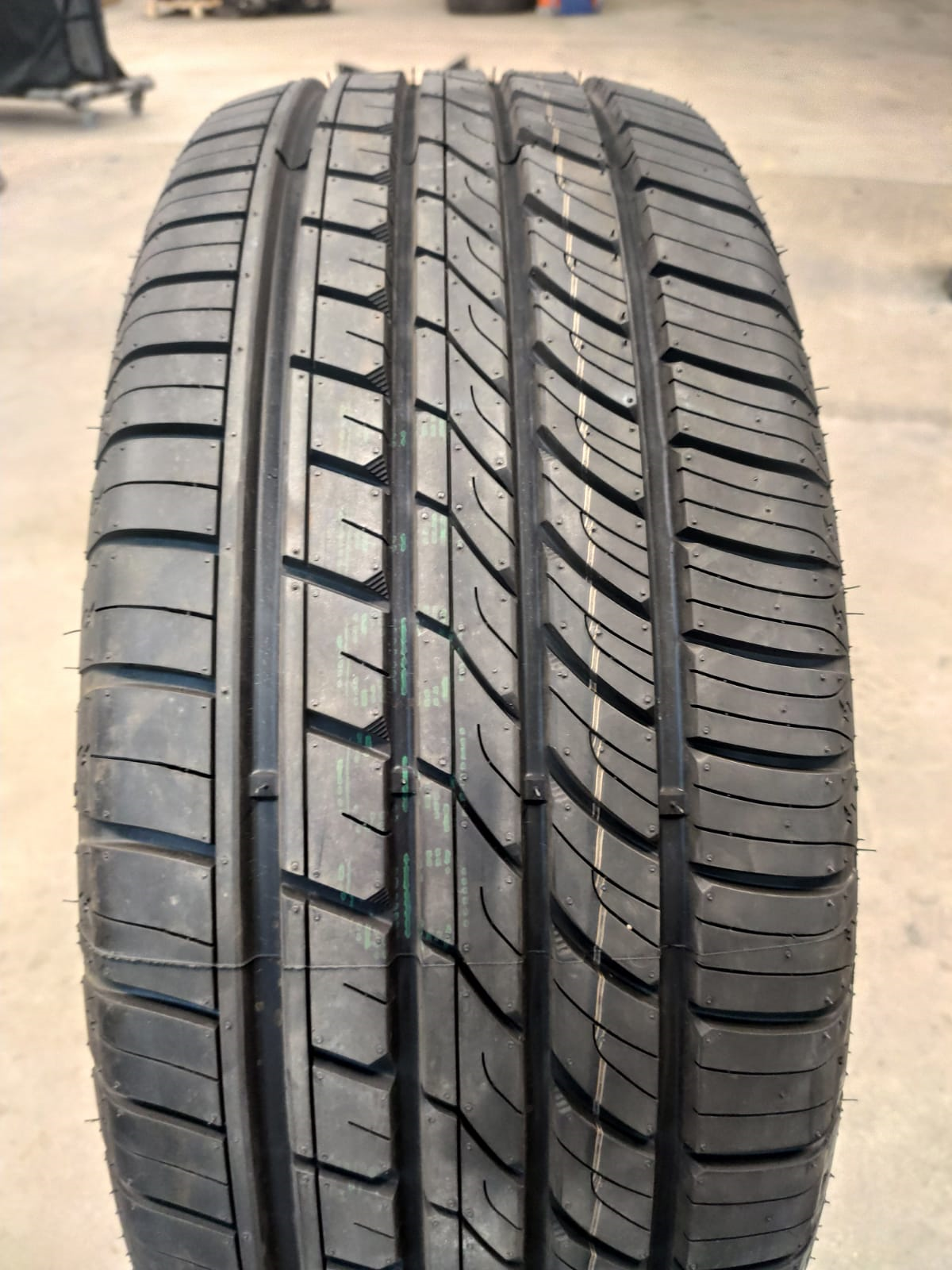 шина б/у Cooper 265/60 R18 Discoverer HTS R18 б/у